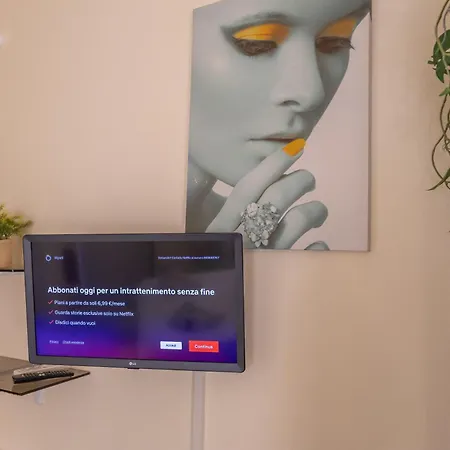 Pit Stop 1 * Locate Varesino